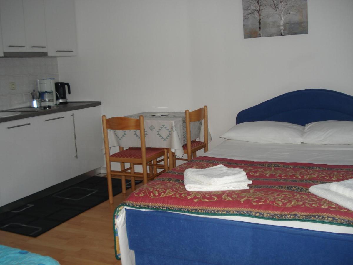 Apartmani I Soba Mia 포레치 외부 사진